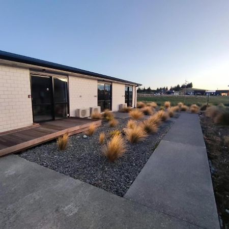 April Apartments Lake Tekapo Bagian luar foto